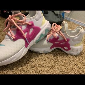 Nike react size 9